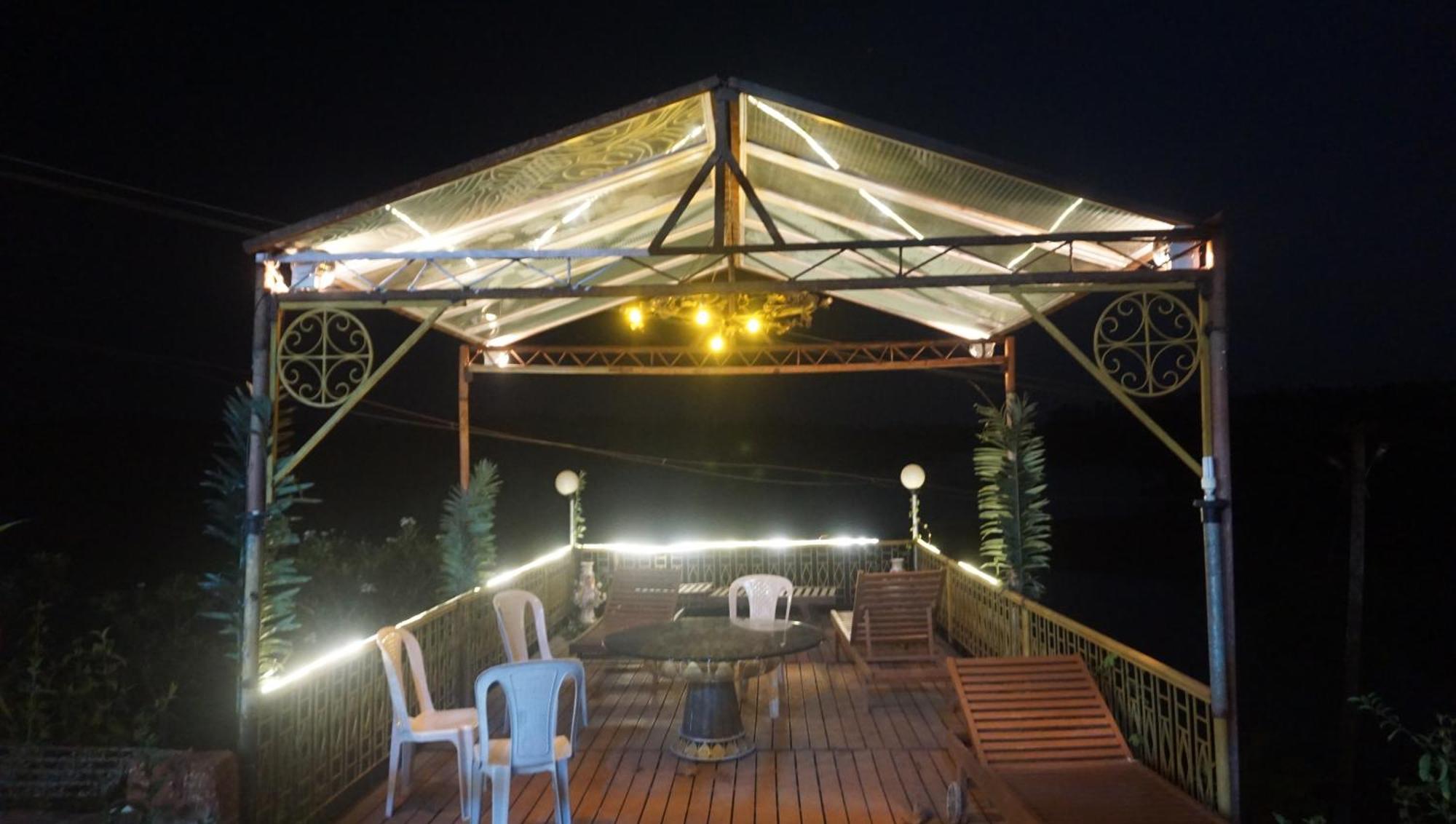 Sona Villa, The Lake Chalet Kudal  Exteriér fotografie